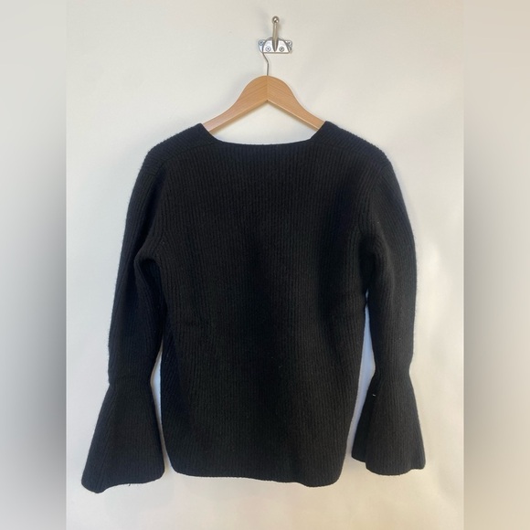 Nordstrom Signature Cashmere V-neck Bell Sleeves Size‎ Large - Picture 10 of 10